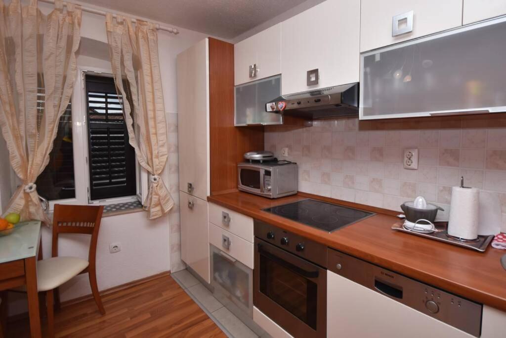 Cozy, Adorable Apartment Elizabeta Сплит Экстерьер фото